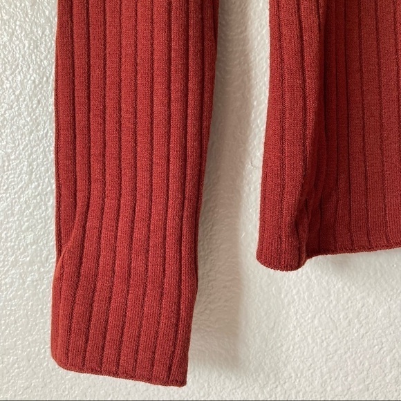 A.L.C. Elisa Ribbed Turtleneck Sweater - Picture 4 of 9